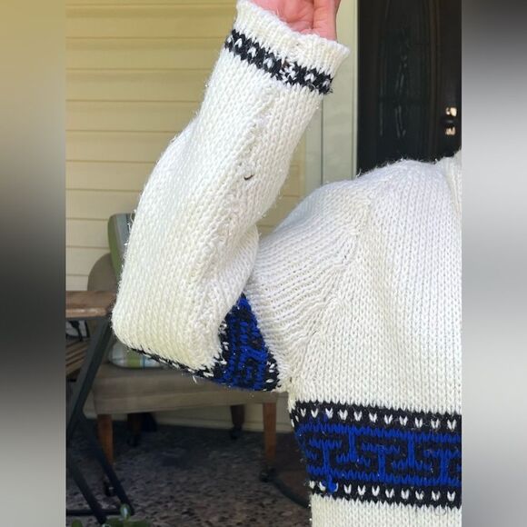 Handmade knitted cotton/acrylic blend cardigan, front pockets, belt closure,S/M - Picture 6 of 9